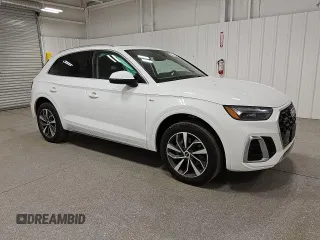 2023 Audi Q5 S line Premium Plus with VIN WA1EAAFY4P2124495, listed as a Copart auction lot 47560005 with 40,367 mi miles and Clean Title. Bid and sale history available at carsss.com. Image 4.