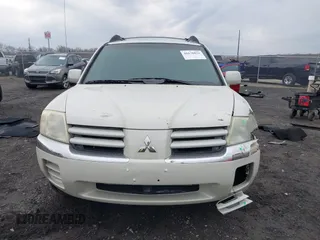 2004 Mitsubishi Endeavor XLS z VIN 4A4MN31S84E005906, wystawiony jako IAAI lot #41676031 z przebiegiem 125 334 mil mil oraz . Historia ofert i sprzedaży dostępna na DreamBid. Obrazek 12.