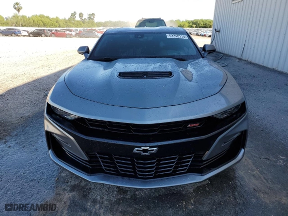2019 Chevrolet Camaro 2SS with VIN 1G1FH1R71K0115033, listed as a Copart auction lot 52310175 with 79,389 mi miles and Clean Title. Bid and sale history available at carsss.com. Image 5.