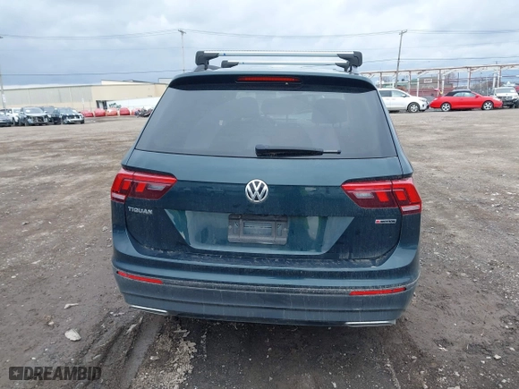 2019 Volkswagen Tiguan S with VIN 3VV0B7AX8KM178139, listed as a IAAI auction lot 41860225 with 97,980 mi miles. Bid and sale history available at carsss.com. Image 16.