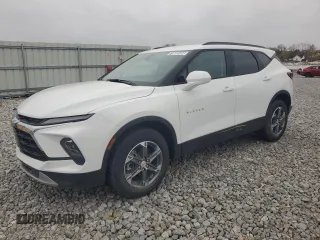 2024 Chevrolet Blazer LT z VIN 3GNKBHR43RS232905, wystawiony jako Copart lot #79668484 z przebiegiem 2 mil mil oraz Szkoda całkowita • Salvage title. Historia ofert i sprzedaży dostępna na DreamBid. Obrazek 1.