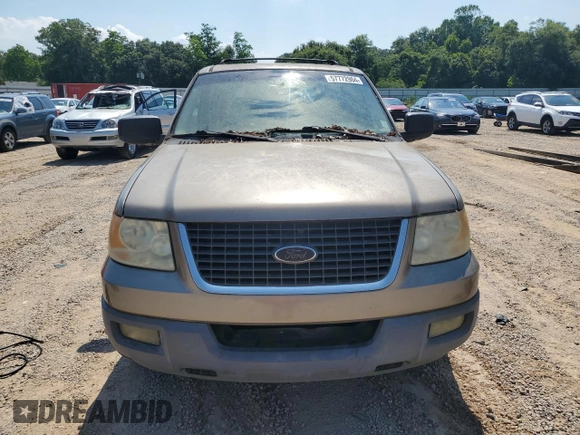 2003 Ford Expedition Special Service with VIN 1FMPU15L53LB28986, listed as a Copart auction lot 57772904 with 0 mi miles and Salvage Title. Bid and sale history available at carsss.com. Image 5.