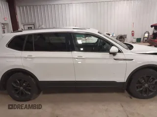 2024 Volkswagen Tiguan SE with VIN 3VVMB7AX6RM135219, listed as a IAAI auction lot 42311133 with 7,885 mi miles and . Bid and sale history available at DreamBid. Image 13.