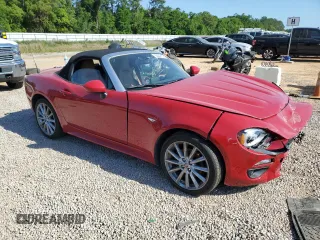 2019 FIAT 124 Spider Lusso z VIN JC1NFAEKXK0143574, wystawiony jako Copart lot #53062155 z przebiegiem 45 633 mil mil oraz Szkoda całkowita • Salvage title. Historia ofert i sprzedaży dostępna na DreamBid. Obrazek 4.