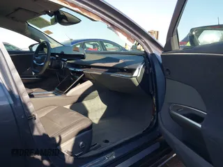 2025 Lucid Air Pure with VIN 50EA1PGA6SA002823, listed as a IAAI auction lot 41840873 with 756 mi miles. Bid and sale history available at carsss.com. Image 5.