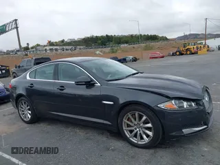 2013 Jaguar XF I4 RWD with VIN SAJWA0ES0DPS64027, listed as a IAAI auction lot 41569121 with 103,115 mi miles. Bid and sale history available at carsss.com. Image 13.