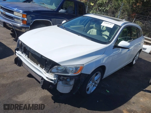 2015 Volvo V60 T5 Drive-E Premier with VIN YV140MEBXF1196500, listed as a IAAI auction lot 41848567 with 159,015 mi miles. Bid and sale history available at carsss.com. Image 2.