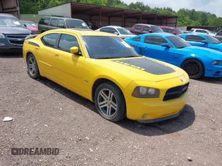 2006 Dodge Charger R/T with VIN 2B3LA53H36H340757, listed as a IAAI auction lot 42083596 with 196,696 mi miles and . Bid and sale history available at carsss.com. Image 1.