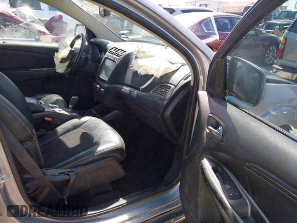 2015 Dodge Journey Crossroad with VIN 3C4PDCGB2FT692057, listed as a IAAI auction lot 41992747 with 94,212 mi miles and . Bid and sale history available at DreamBid. Image 5.
