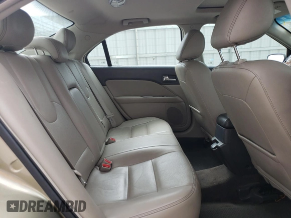 2012 Ford Fusion Hybrid с VIN 3FADP0L33CR218348, выставлен на аукционе Copart как лот 57134285 с пробегом 165 818 миль миль и Списание • Salvage title. История ставок и продаж доступна на DreamBid. Изображение 10.