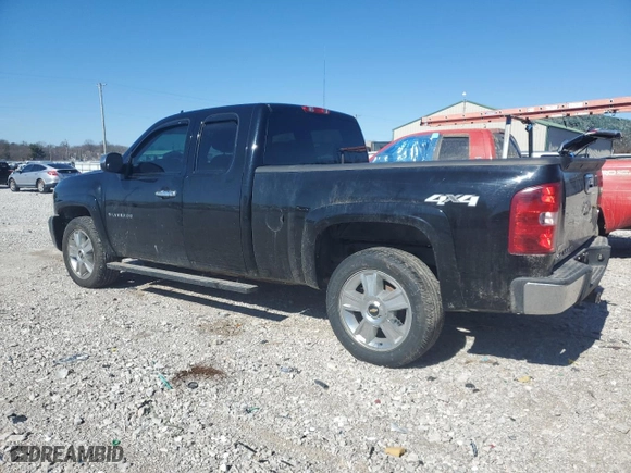 2012 Chevrolet Silverado 1500 LT with VIN 1GCRKSE73CZ263442, listed as a Copart auction lot 47184015 with 137,822 mi miles and Salvage Title. Bid and sale history available at carsss.com. Image 2.
