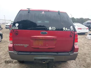 2004 Ford Expedition Special Service z VIN 1FMFU16L24LB49354, wystawiony jako IAAI lot #42145445 z przebiegiem 196 413 mil mil oraz . Historia ofert i sprzedaży dostępna na DreamBid. Obrazek 16.