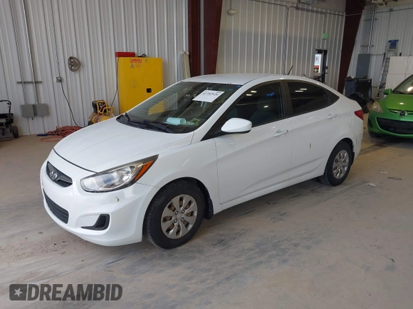 2016 Hyundai Accent SE z VIN KMHCT4AE4GU989554, wystawiony jako IAAI lot #42392926 z przebiegiem 114 759 mil mil oraz . Historia ofert i sprzedaży dostępna na DreamBid. Obrazek 2.
