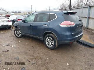 2016 Nissan Rogue SV with VIN KNMAT2MVXGP639517, listed as a IAAI auction lot 41083380 with 92,510 mi miles and . Bid and sale history available at carsss.com. Image 3.