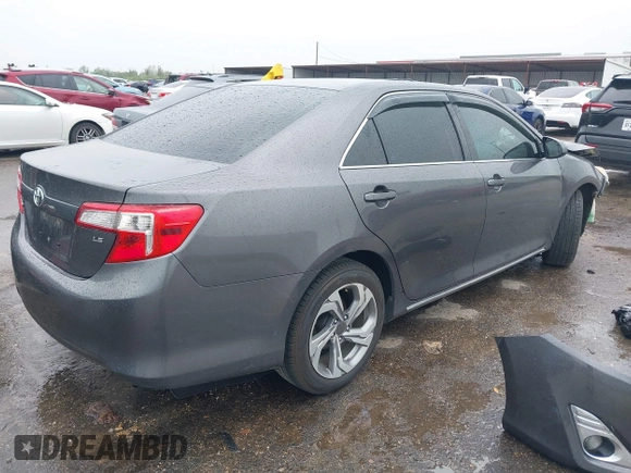 2014 Toyota Camry L with VIN 4T4BF1FK9ER443450, listed as a IAAI auction lot 41889283 with 205,020 mi miles. Bid and sale history available at carsss.com. Image 4.