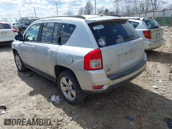 2013 Jeep Compass Sport with VIN 1C4NJDBBXDD177680, listed as a IAAI auction lot 41893859 with 175,227 mi miles. Bid and sale history available at carsss.com. Image 3.