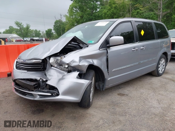 2014 Chrysler Town & Country Touring with VIN 2C4RC1BG5ER280297, listed as a IAAI auction lot 42189192 with 123,864 mi miles. Bid and sale history available at carsss.com. Image 2.