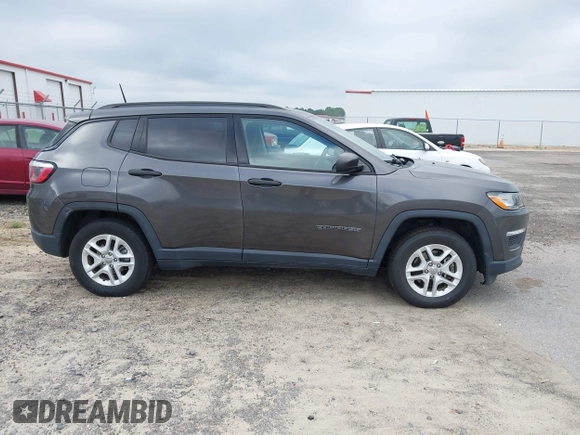 2018 Jeep Compass Sport с VIN 3C4NJCABXJT271687, выставлен на аукционе IAAI как лот 42644247 с пробегом 124 233 миль миль и . История ставок и продаж доступна на DreamBid. Изображение 13.