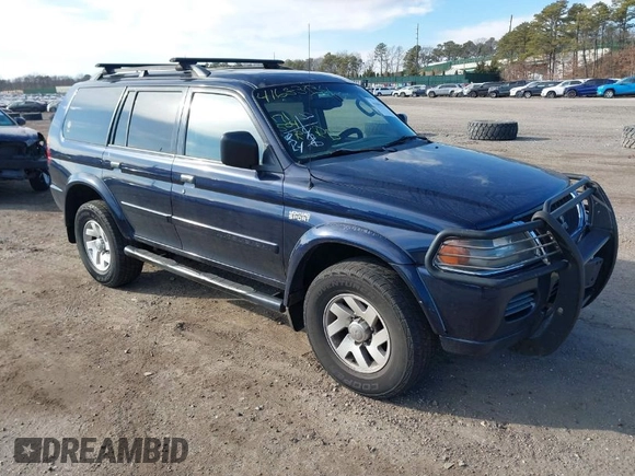 2003 Mitsubishi Montero Sport XLS with VIN JA4MT31R63J038364, listed as a IAAI auction lot 41683134 with 171,504 mi miles. Bid and sale history available at carsss.com. Image 1.