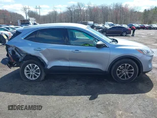2022 Ford Escape SE with VIN 1FMCU9G6XNUB66750, listed as a IAAI auction lot 41987283 with 25,816 mi miles and . Bid and sale history available at DreamBid. Image 13.