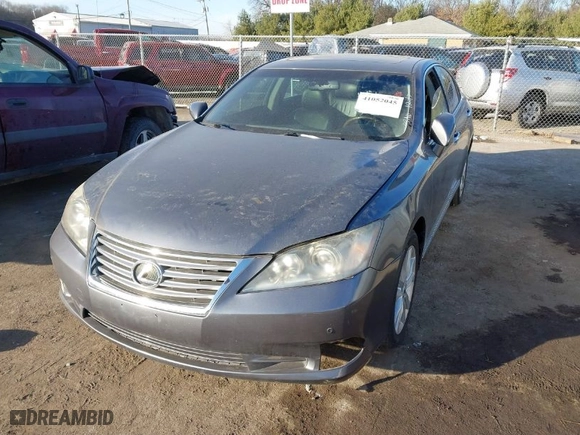 2012 Lexus ES 350 with VIN JTHBK1EG1C2489529, listed as a IAAI auction lot 41052045 with 121,000 mi miles. Bid and sale history available at carsss.com. Image 2.