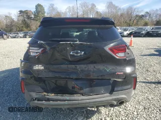 2022 Chevrolet TrailBlazer RS with VIN KL79MTSL0NB145150, listed as a Copart auction lot 80677104 with 62,613 mi miles and Salvage Title. Bid and sale history available at carsss.com. Image 6.