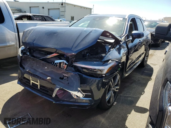 2021 Volvo XC60 Inscription Expression with VIN YV4BR0DK5M1841500, listed as a Copart auction lot 65078144 with 31,557 mi miles and Salvage title. Bid and sale history available at DreamBid. Image 1.