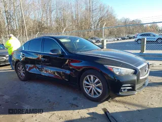 2015 Infiniti Q50 Premium with VIN JN1BV7ARXFM421891, listed as a IAAI auction lot 40998180 with 158,272 mi miles. Bid and sale history available at carsss.com. Image 1.
