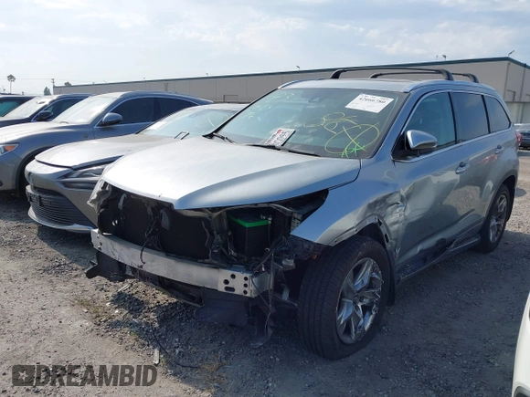 2017 Toyota Highlander Limited with VIN 5TDYZRFH4HS210037, listed as a IAAI auction lot 42666780 with 89,540 mi miles and . Bid and sale history available at DreamBid. Image 21.
