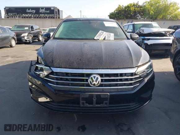 2020 Volkswagen Jetta S with VIN 3VWC57BU2LM098812, listed as a IAAI auction lot 42495022 with 97,098 mi miles and . Bid and sale history available at DreamBid. Image 12.