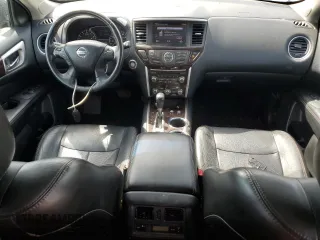 2013 Nissan Pathfinder S with VIN 5N1AR2MM8DC657454, listed as a Copart auction lot 50247115 with 114,509 mi miles and Salvage Title. Bid and sale history available at carsss.com. Image 8.