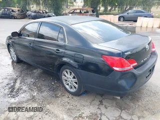 2006 Toyota Avalon XL with VIN 4T1BK36B26U134180, listed as a IAAI auction lot 42128863 with 162,177 mi miles. Bid and sale history available at carsss.com. Image 3.