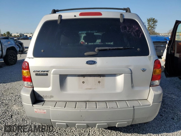 2007 Ford Escape Limited with VIN 1FMYU04187KA40993, listed as a Copart auction lot 88273655 with 209,209 mi miles and Salvage title. Bid and sale history available at DreamBid. Image 6.