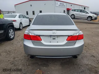 2014 Honda Accord Sedan Sport with VIN 1HGCR2F56EA231019, listed as a IAAI auction lot 41407505 with 134,273 mi miles. Bid and sale history available at carsss.com. Image 16.