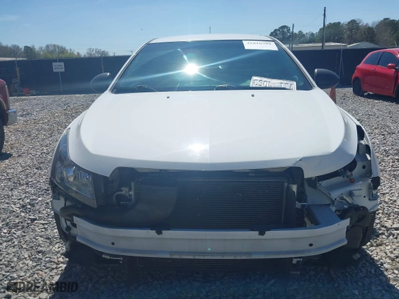 2015 Chevrolet Cruze LS with VIN 1G1PA5SH7F7139286, listed as a IAAI auction lot 41816701 with 91,255 mi miles. Bid and sale history available at carsss.com. Image 6.