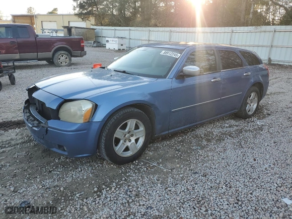 2007 Dodge Magnum with VIN 2D4FV47V67H754310, listed as a Copart auction lot 88912245 with 368,850 mi miles and Salvage Title. Bid and sale history available at carsss.com. Image 1.