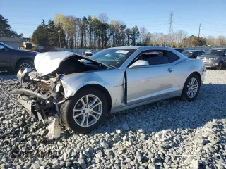 2014 Chevrolet Camaro LT z VIN 2G1FB1E36E9166283, wystawiony jako Copart lot #49952655 z przebiegiem 139 618 mil mil oraz Szkoda całkowita • Salvage title. Historia ofert i sprzedaży dostępna na DreamBid. Obrazek 1.