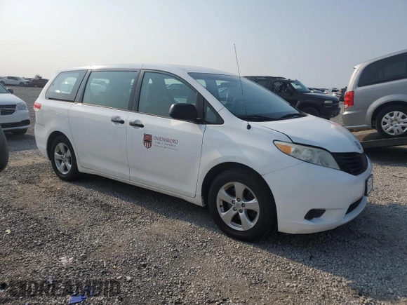 2013 Toyota Sienna L z VIN 5TDZK3DC7DS289663, wystawiony jako Copart lot #59146295 z przebiegiem 124 876 mil mil oraz Szkoda całkowita • Salvage title. Historia ofert i sprzedaży dostępna na DreamBid. Obrazek 4.