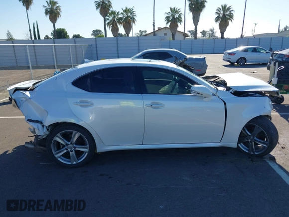 2011 Lexus IS 250 z VIN JTHBF5C26B5136946, wystawiony jako IAAI lot #42283529 z przebiegiem 176 257 mil mil oraz . Historia ofert i sprzedaży dostępna na DreamBid. Obrazek 13.