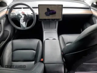 2022 Tesla Model 3 Long Range with VIN 5YJ3E1EB3NF353131, listed as a Copart auction lot 52582025 with 68,745 mi miles and Salvage Title. Bid and sale history available at carsss.com. Image 8.