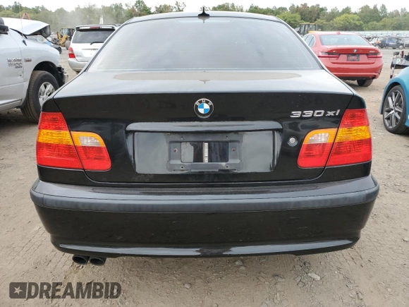 2005 BMW 3 Series 330xi with VIN WBAEW53475PN39288, listed as a Copart auction lot 72015064 with 134,985 mi miles and Clean Title. Bid and sale history available at DreamBid. Image 6.