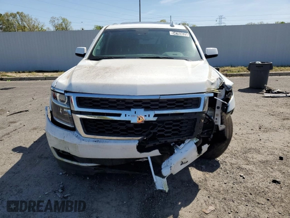 2018 Chevrolet Suburban LT z VIN 1GNSKHKC3JR136930, wystawiony jako Copart lot #54765635 z przebiegiem 42 047 mil mil oraz Czysty tytuł • Clean title. Historia ofert i sprzedaży dostępna na DreamBid. Obrazek 5.
