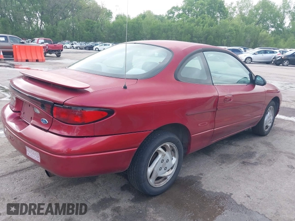 1999 Ford Escort "Cool" with VIN 3FAKP1136XR194925, listed as a IAAI auction lot 42097435 with 82,176 mi miles. Bid and sale history available at carsss.com. Image 4.