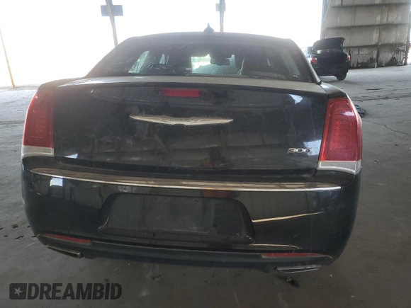 2017 Chrysler 300 Limited with VIN 2C3CCAAGXHH647457, listed as a Copart auction lot 88118275 with 66,880 mi miles and Salvage Title. Bid and sale history available at carsss.com. Image 6.
