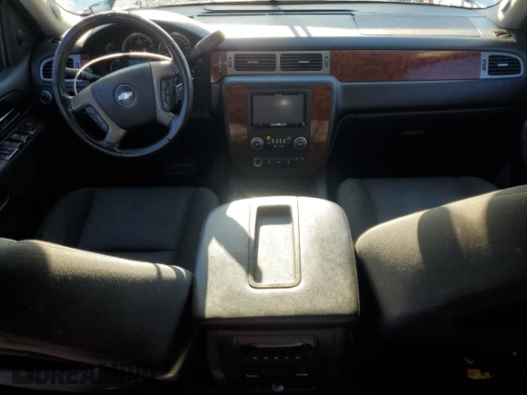 2013 Chevrolet Avalanche LS z VIN 3GNMCEE02DG245728, wystawiony jako Copart lot #56335735 z przebiegiem 132 194 mil mil oraz Szkoda całkowita • Salvage title. Historia ofert i sprzedaży dostępna na DreamBid. Obrazek 8.