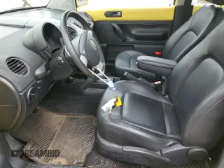 2008 Volkswagen Beetle S с VIN 3VWRG31C98M521401, выставлен на аукционе Copart как лот 56681255 с пробегом 98 192 миль миль и Списание • Salvage title. История ставок и продаж доступна на DreamBid. Изображение 7.