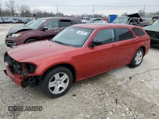 2005 Dodge Magnum SE with VIN 2D4FV48V15H130104, listed as a Copart auction lot 44887895 with 201,848 mi miles and Salvage Title. Bid and sale history available at carsss.com. Image 1.