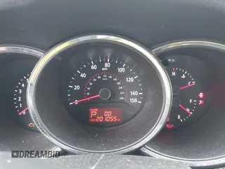 2011 Kia Sorento LX with VIN 5XYKTDA21BG167438, listed as a IAAI auction lot 41965712 with 201,055 mi miles. Bid and sale history available at carsss.com. Image 7.