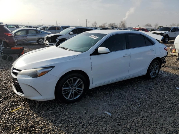 2017 Toyota Camry XLE with VIN 4T1BF1FK1HU400624, listed as a Copart auction lot 83687484 with 152,032 mi miles and Salvage Title. Bid and sale history available at carsss.com. Image 1.