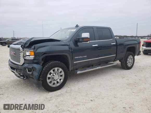 2017 GMC Sierra 2500HD Denali z VIN 1GT12UEG9HF133280, wystawiony jako Copart lot #46063115 z przebiegiem 153 311 mil mil oraz Szkoda całkowita • Salvage title. Historia ofert i sprzedaży dostępna na DreamBid. Obrazek 1.